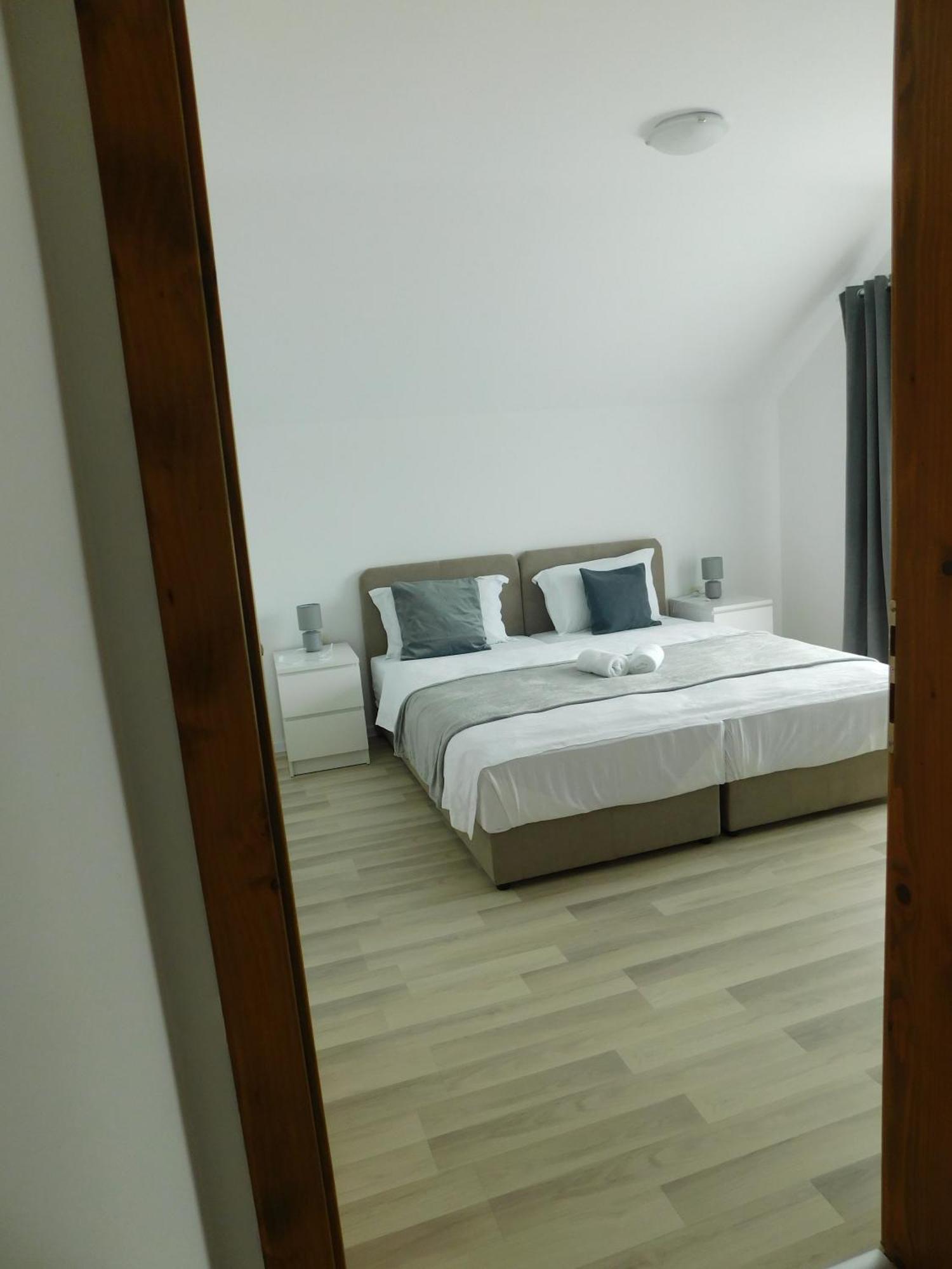 Apartman Nativis Otočac Esterno foto